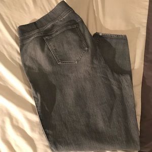 Grey skinny jeans